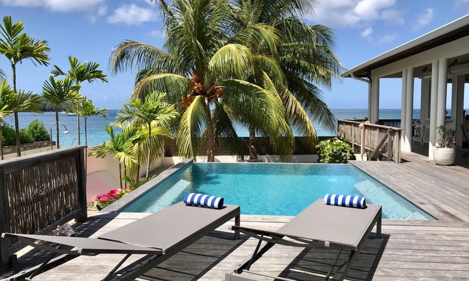 Les Anses-d'Arlets Villa | Unique dream villa in Martinique, infinity pool, sea view + beach access