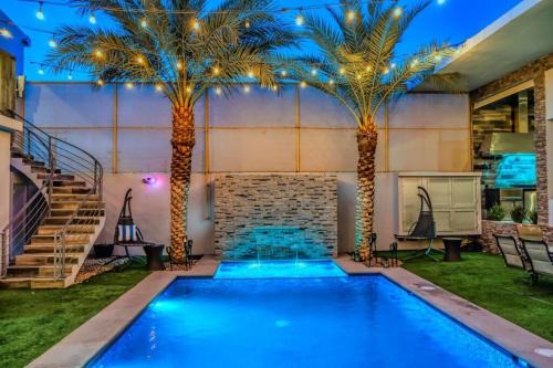 Puerto Penasco House | Unique FAMILY CAVE Heated Pool on demand