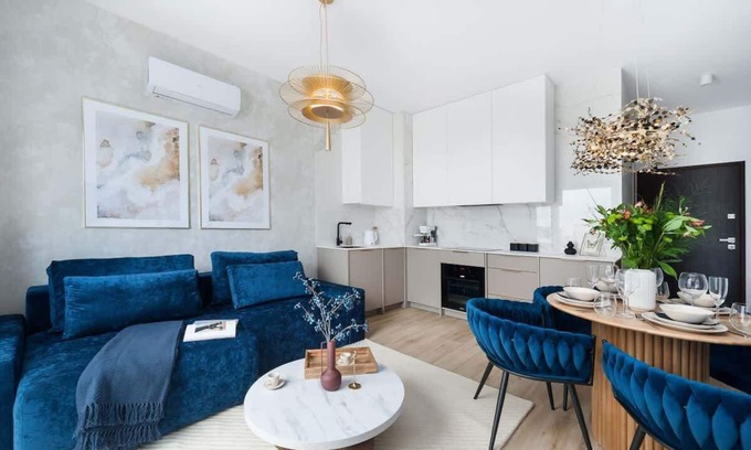 Orlinki Apartment | Unique interiors in a modern seaside marina