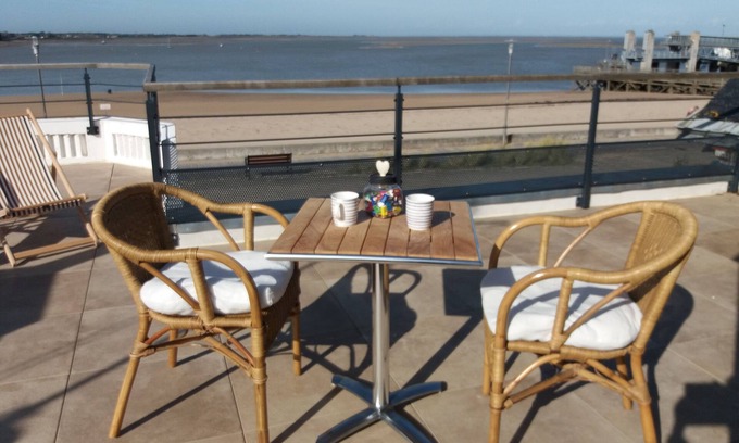 Fromentine Apartment | Unique, romantic location facing the Fromentine sea, close to the Ile de Noirmoutier.