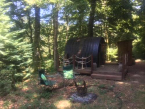 Domfront en Poiraie House | Unique & serene 1-Bed Cabin close to Domfront