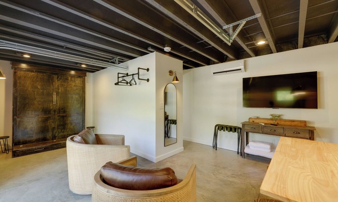 Loveland Apartment | Unique Studio on Obanyon Creek in Dtwn Loveland!