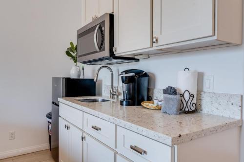 Wailuku Apartment | Unit 15 Waena Inn - Maui Private Suite