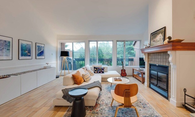 Beaupre House | UNIT 17 - Ski-in/ski-out