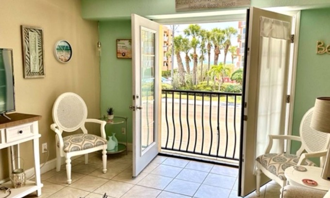 Redington Beach Condo | Unit #216 Minutes to the beach! So cute & spacious w/peek a boo view of Gulf!