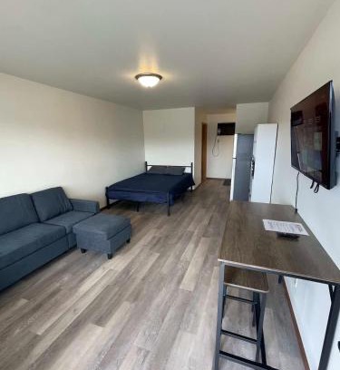 Wisconsin Dells Apartment | Unit 4 - Stand Rock Studios