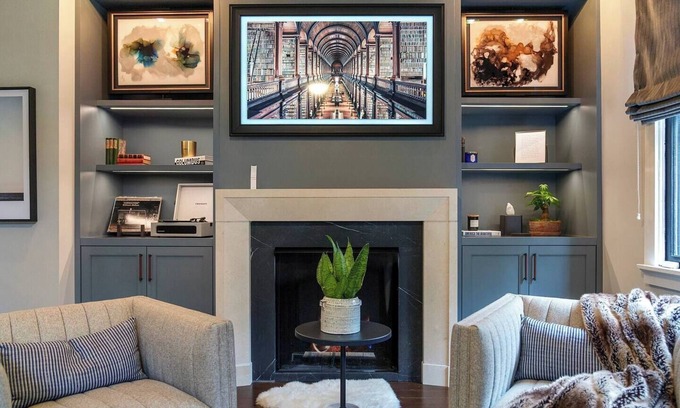 German Village House | Unwind and relax in this picturesque German Village hideaway.