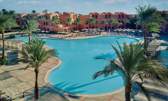 Makadi Bay Resort | Unwind in a Comfortable Room with Pool and Easy Beach Access Nearby