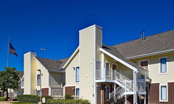 Westlake Hotel | Unwind in a Pet-friendly Property with Free Parking and Outdoor Pool!