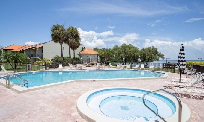 Tierra Verde Condo | "Unwind in Paradise: Discover the Serenity of Tierre Verde"