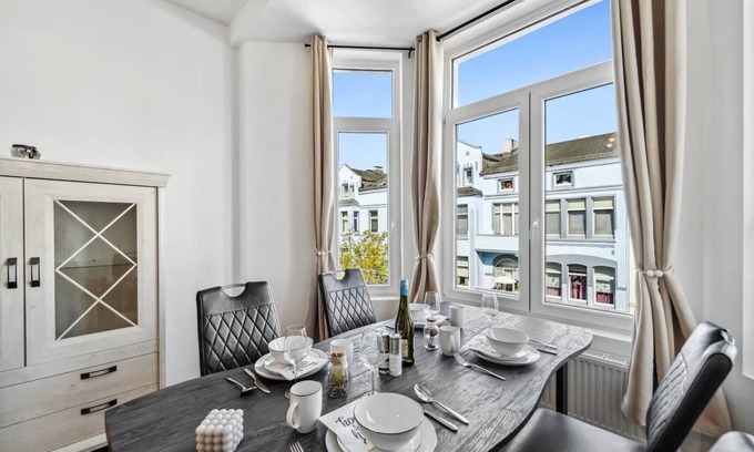 Center Apartment | Up to 6 people close to the center