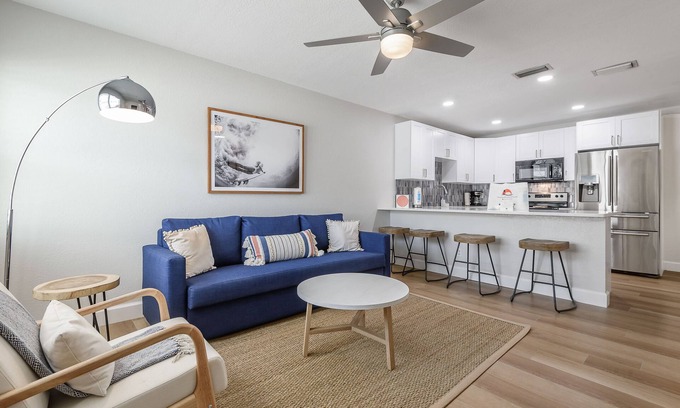 Apollo Beach Condo | Updated Waterfront Condo in Apollo Beach