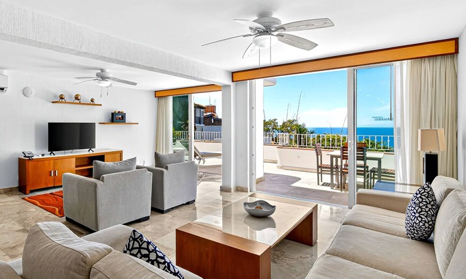 Conchas Chinas House | Upscale bayview villa with hot tub, private terrace, pool & stylish interiors