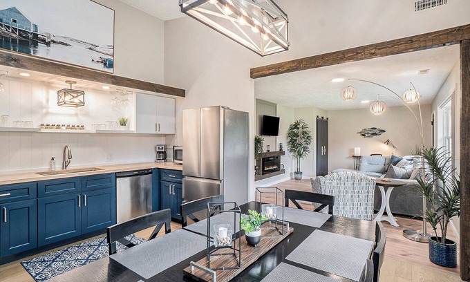 Interlochen Cabin | Upscale boutique lodge suite in the of heart of beautiful Grand Traverse County!