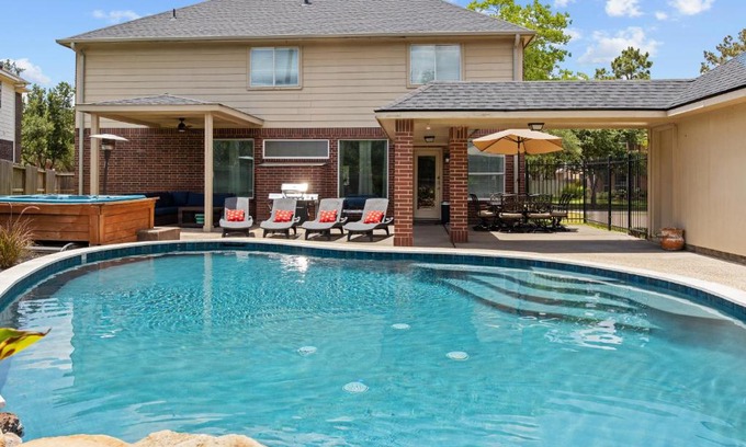 Cypress House | Upscale Cypress Stay Pool Hot Tub EV Sleeps 20