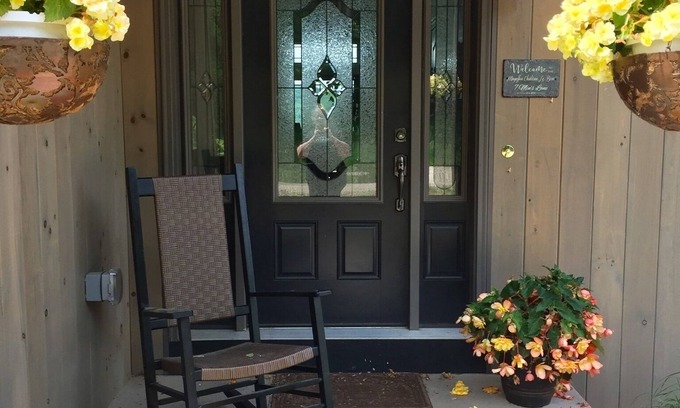 Underhill House | Upscale Loft Queen BR's in home with stunning Green Mountain & Adirondack views