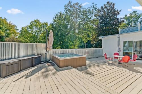 High Point House | Upscale Modern Home with perfect triad location