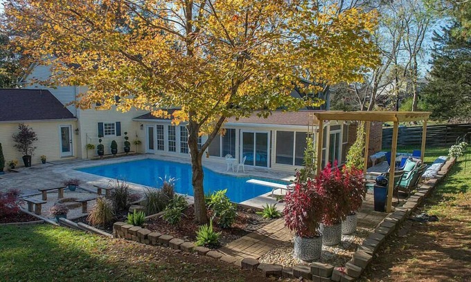 Ashley Oaks House | Upscale Pool Home~EVERY Amenity~SAFE Neighborhood!