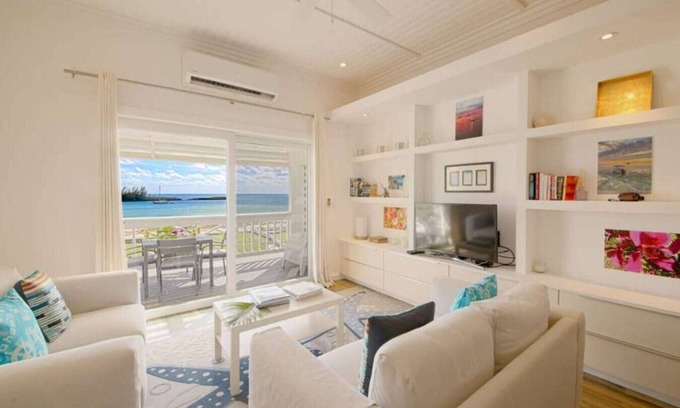 Governor's Harbour Apartment | Upstairs 1BR Bayfront Apartment w/ALL Amenities!
