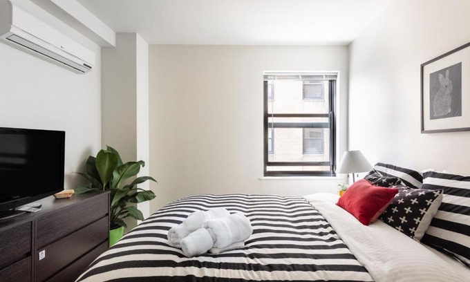Uptown Apartment | Uptown Gem