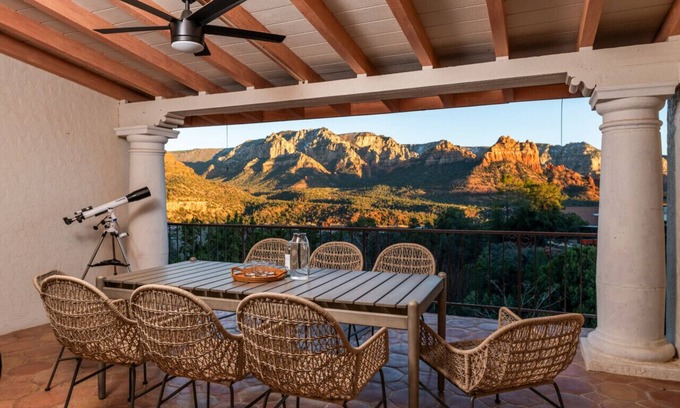 Uptown Sedona Apartment | Uptown Vista! Stylish 5BR with Red Rock Views