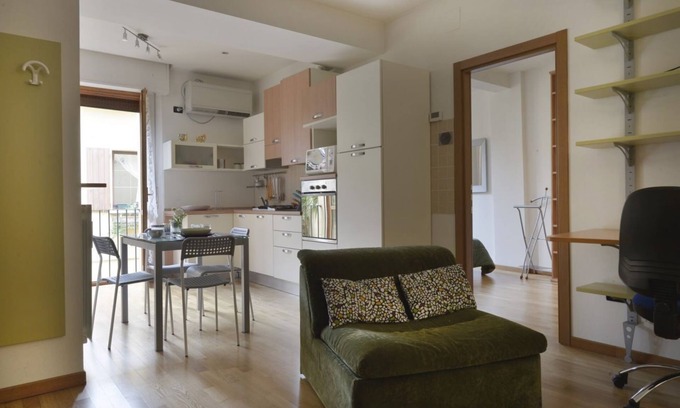 Historic Center Apartment | UR-NEST St. Apollonia