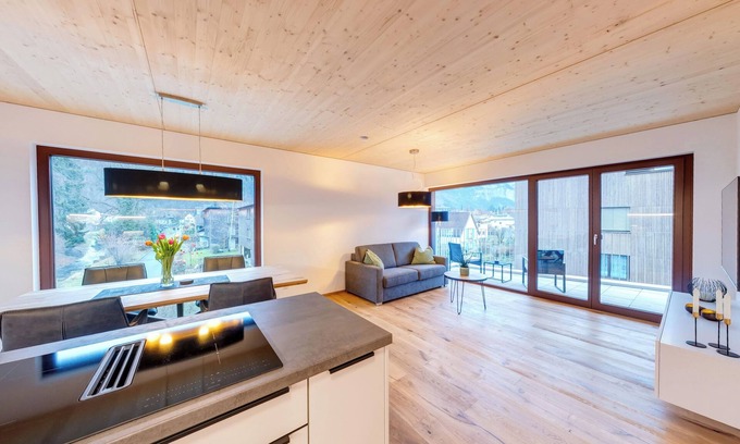 Dornbirn Hotel | Urban-Apartmenthaus zwischen Berg und See