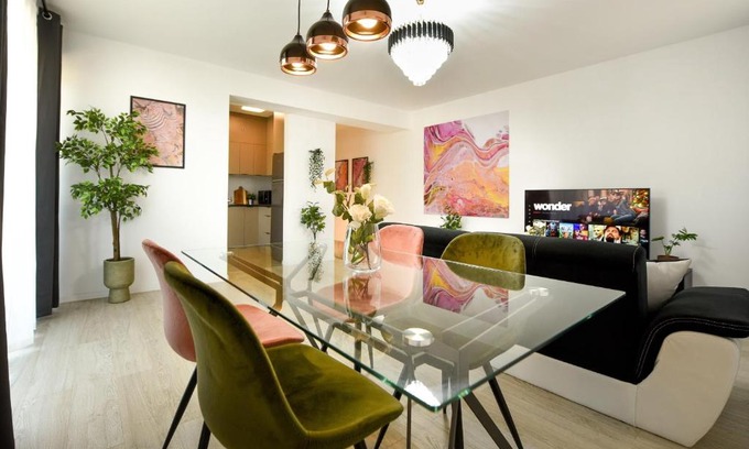 Pipera Apartment | Urban Bliss - Contemporary Elegance in Modern Living Spaces