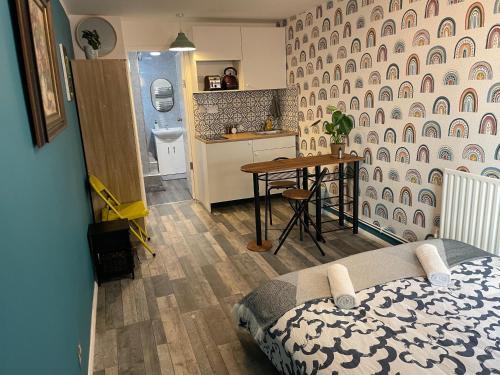 Finsbury Park Apartment | Urban Loft Studio #1