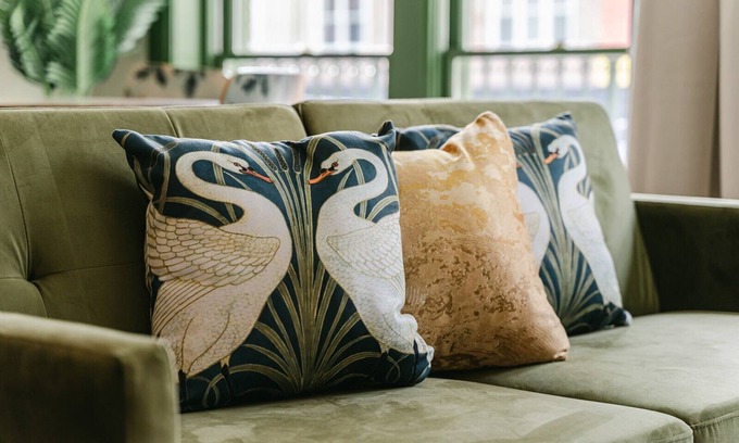 Columbia Apartment | Urban Oasis with Sunroom- Downtown Columbia