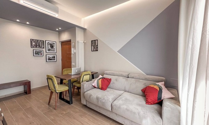 Aurelio Apartment | Urban Penthouse Rome (Metro A - Cornelia) near St. Louis. Peter