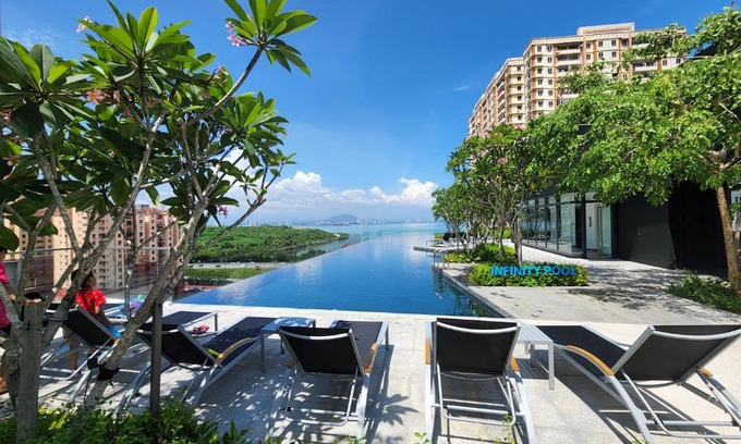 George Town Hotel | Urban Suite - George Town