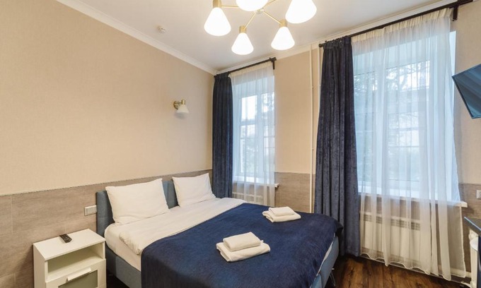 Nevskaya Zastava Hotel | Usadba on Elizarova