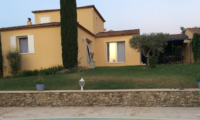 Saint-Quentin-la-Poterie Villa | Uzès and surroundings 4 STAR AIR CONDITIONED VILLA WITH SWIMMING POOL FOR 6