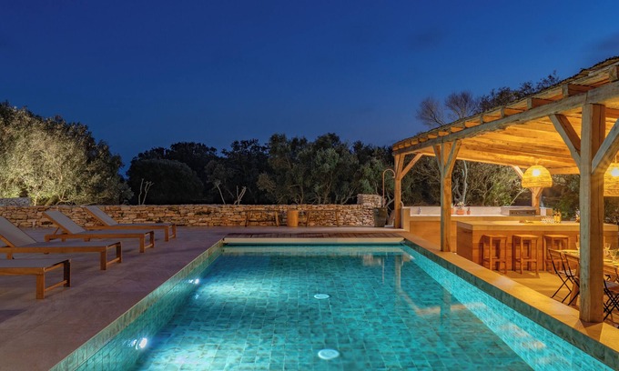 Bonifacio Villa | Véritable Bergerie Bonifacio Avec Piscine Chauffée