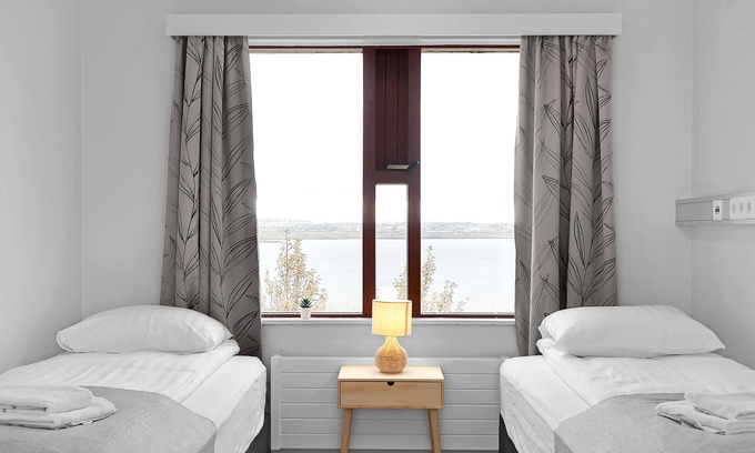 Mosfellsbaer House | Víðines Guesthouse