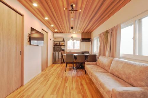 Okubo Apartment | V Close to Shinjuku Kabukicho Korean Town FrWIFI L