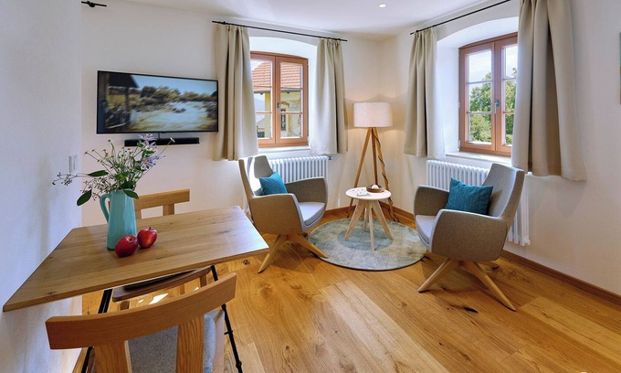 Gstadt Apartment | Vacation apartment Seeleben