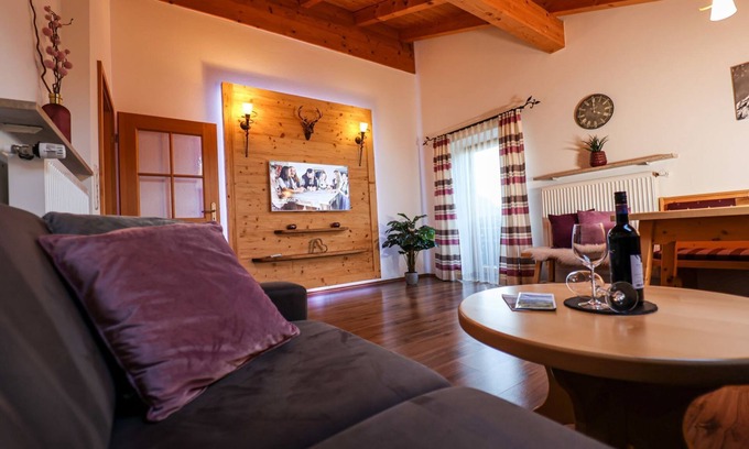 Marktschellenberg Apartment | Vacation apartment for 2-4 persons with balcony