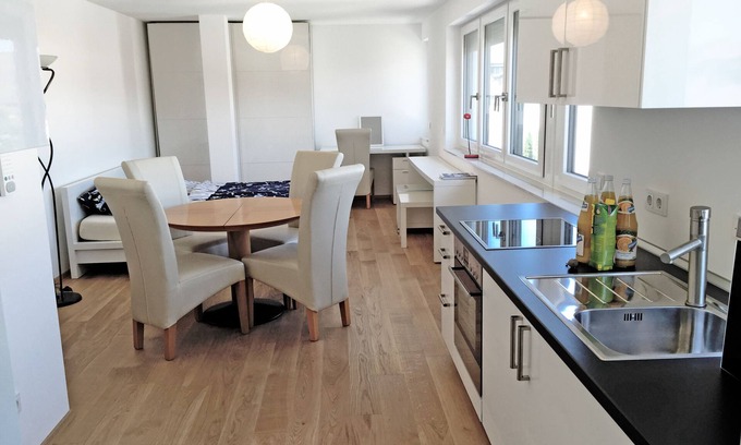 Friedrichshafen Apartment | Vacation apartment/apartment for 2 guests with 33m² in Friedrichshafen (164811)