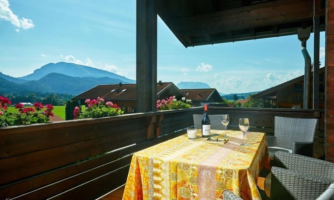 Entfelden Apartment | Vacation apartment Walmberg approx. 130 sqm with balcony