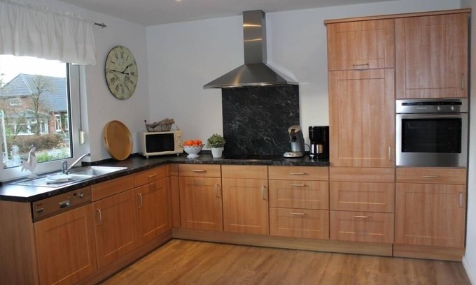 Schwackendorf Apartment | Vacation apartment/apartment for 6 guests with 120m² in Hasselberg (145679)