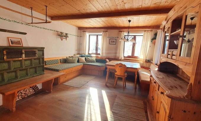 Schleching Apartment | Vacation apartment Almwiese on the first floor