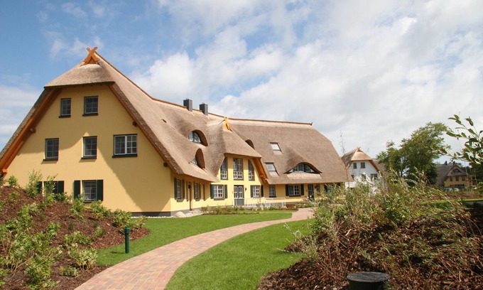 Neuhaus Apartment | Vacation apartment/apartment for 4 guests with 70m² in Dierhagen (123520)