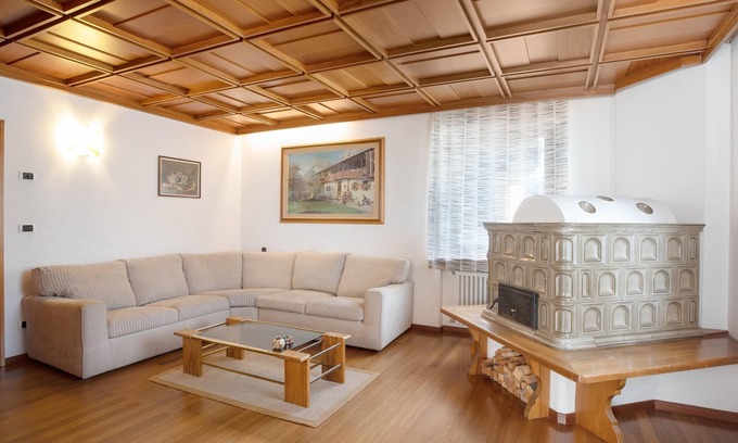 Moena Apartment | Vacation Apartment "Ciasa Soppelsa 2" with Mountain View, Wi-Fi & Garden