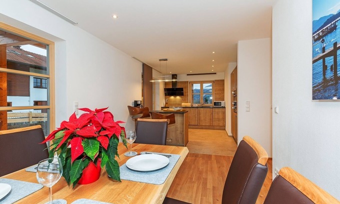 Unterwoessen Apartment | Vacation apartment Bergwiesn 131sqm with 2 bedrooms and 2 bathrooms
