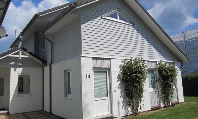 Falshoft Apartment | Vacation apartment Holla - Huus Asgard Holiday homes and apartments on the Baltic Sea