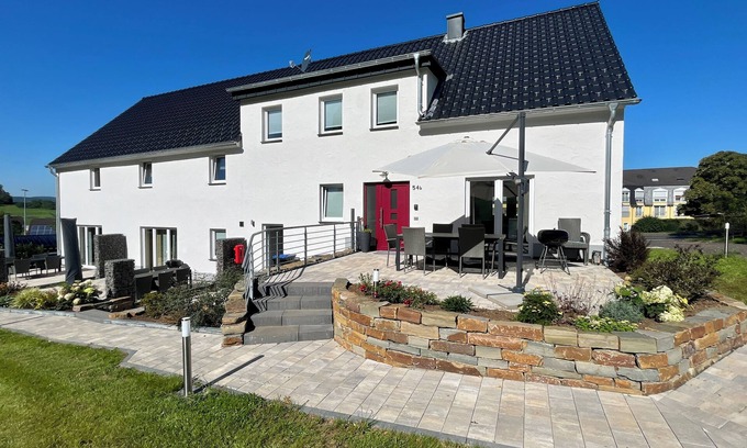 Gerolstein House | Vacation apartment in Gerolstein, with a view of the Dolomites, up to 8 people