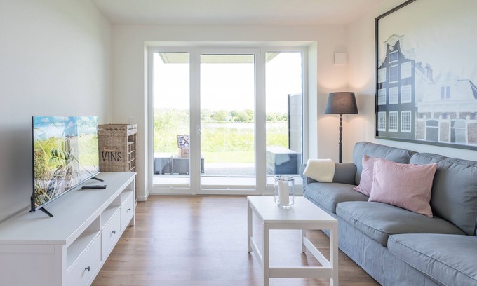 Norderhafen Apartment | Vacation apartment Liselotte on Nordstrand for up to 4 people