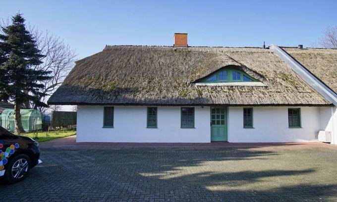 Wiek House | Vacation apartment near the beach with sea view - Ferienhaus Strandlatscher FeWo 01 -